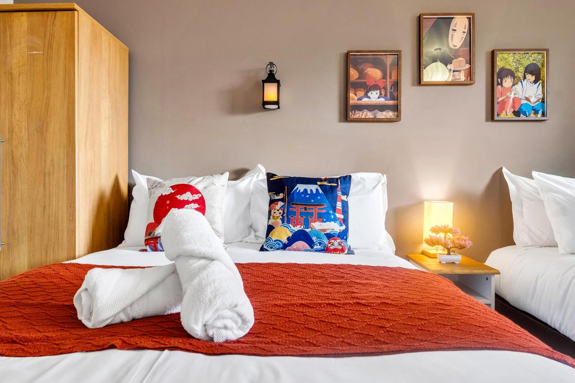 Anime Suite - Central And Free Parking With Netflix Birmingham Esterno foto
