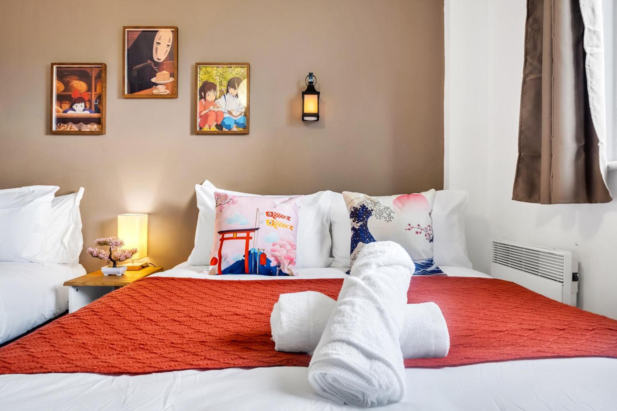 Anime Suite - Central And Free Parking With Netflix Birmingham Esterno foto