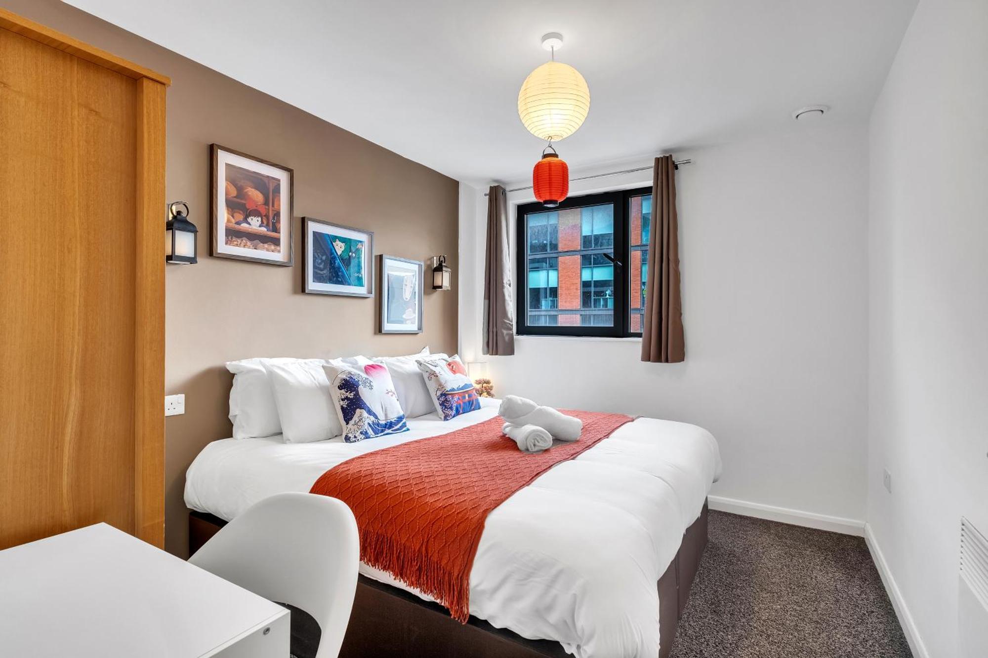 Anime Suite - Central And Free Parking With Netflix Birmingham Esterno foto